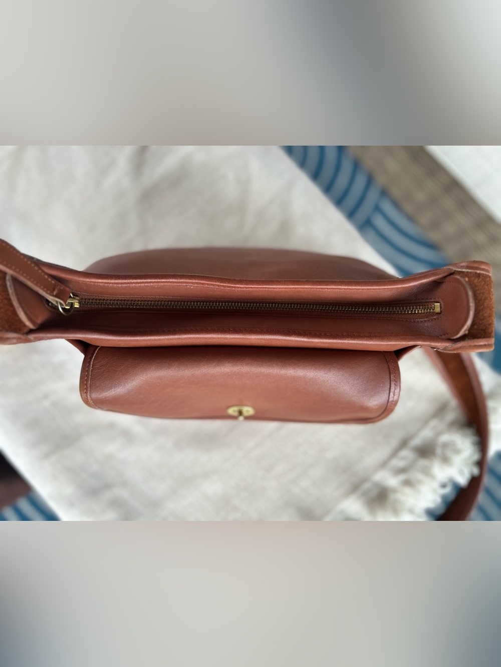 EUC Vintage Coach Taft British Tan - Picture 10 of 16
